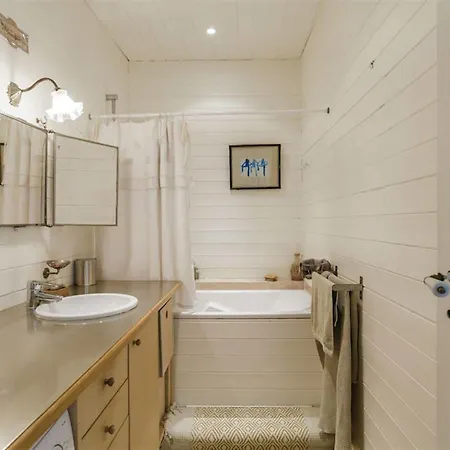 Luxuous 4 Rooms Apartment In Marais Apartmán *
